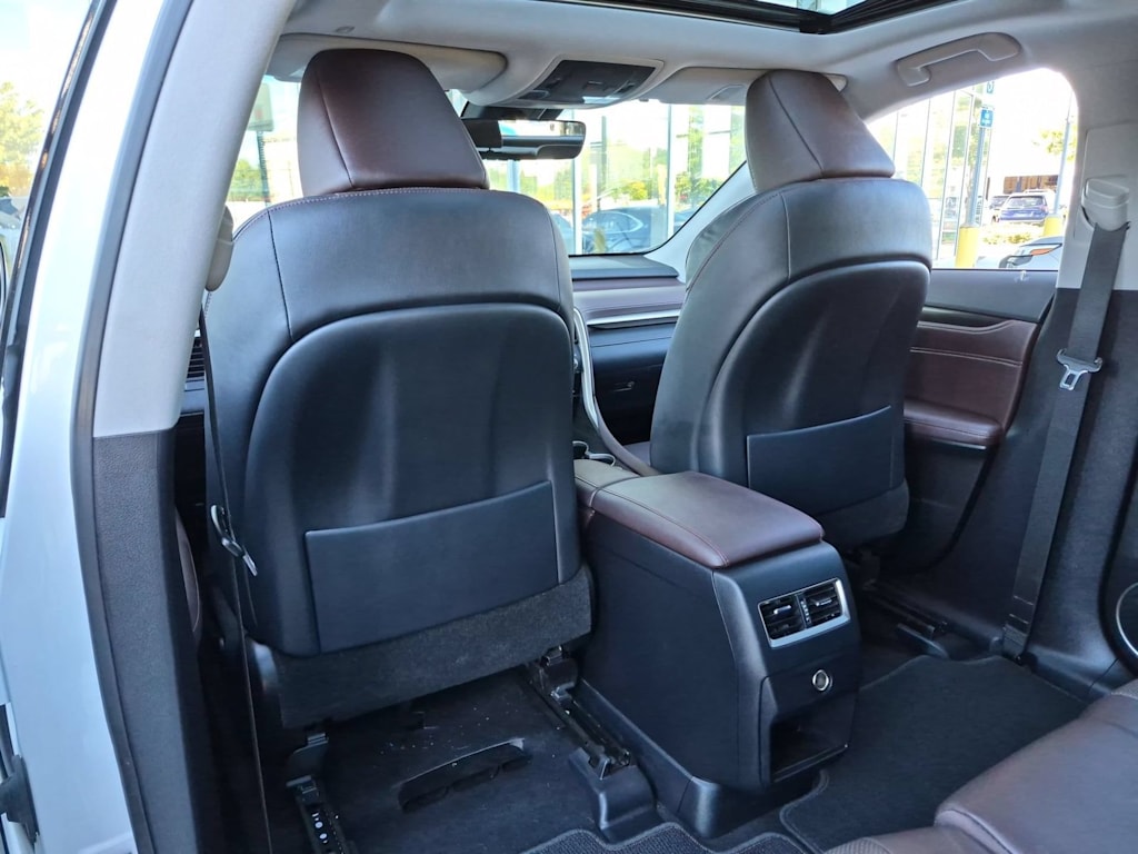 Thumbnail: 2016 Lexus RX - 12