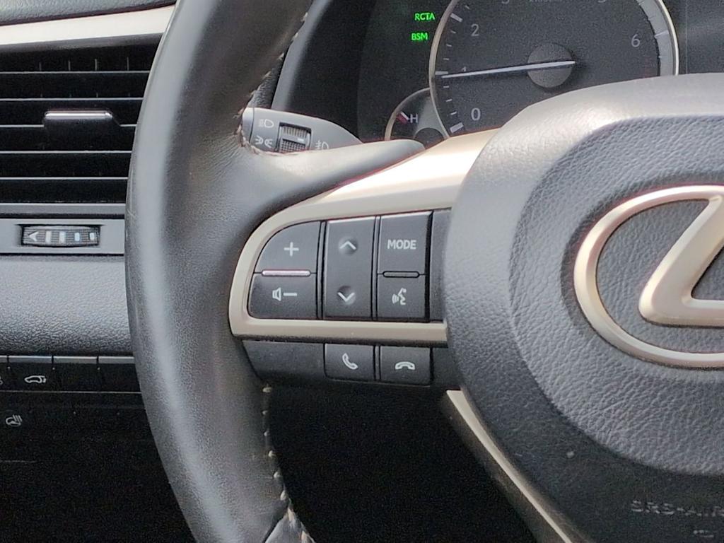 Thumbnail: 2016 Lexus RX - 32