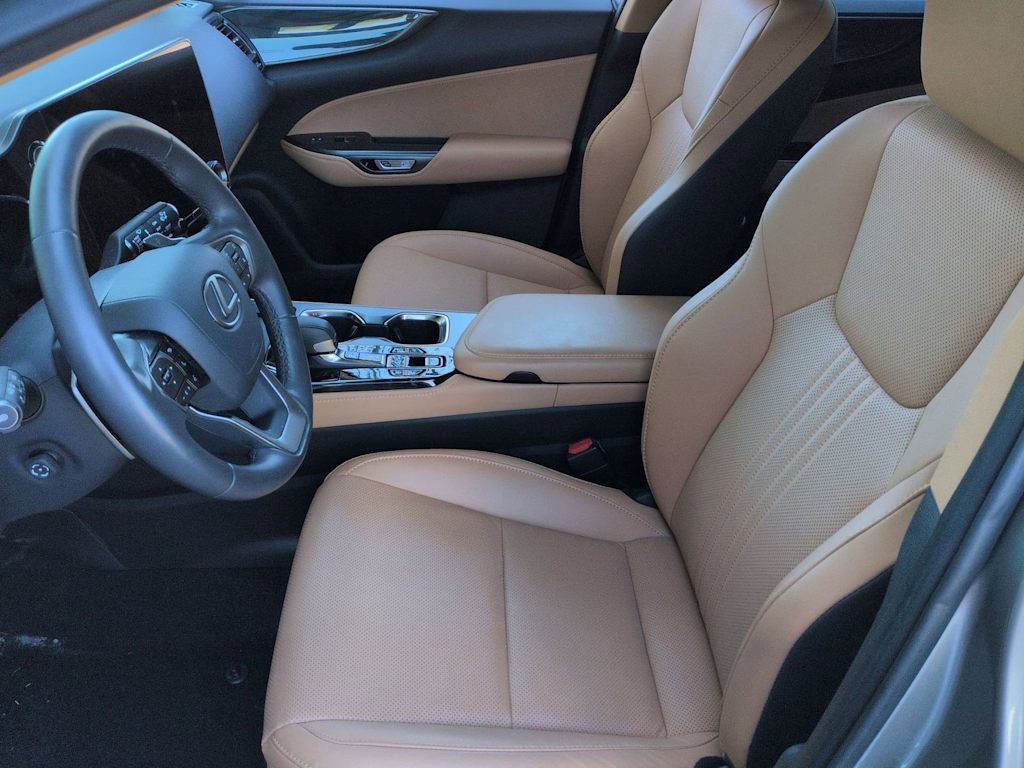 Thumbnail: 2024 Lexus ES - 11