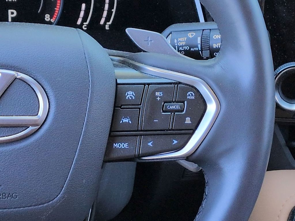 Thumbnail: 2024 Lexus ES - 33