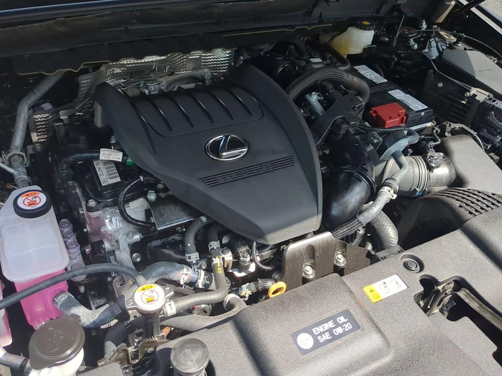 Thumbnail: 2026 Lexus ES - 8