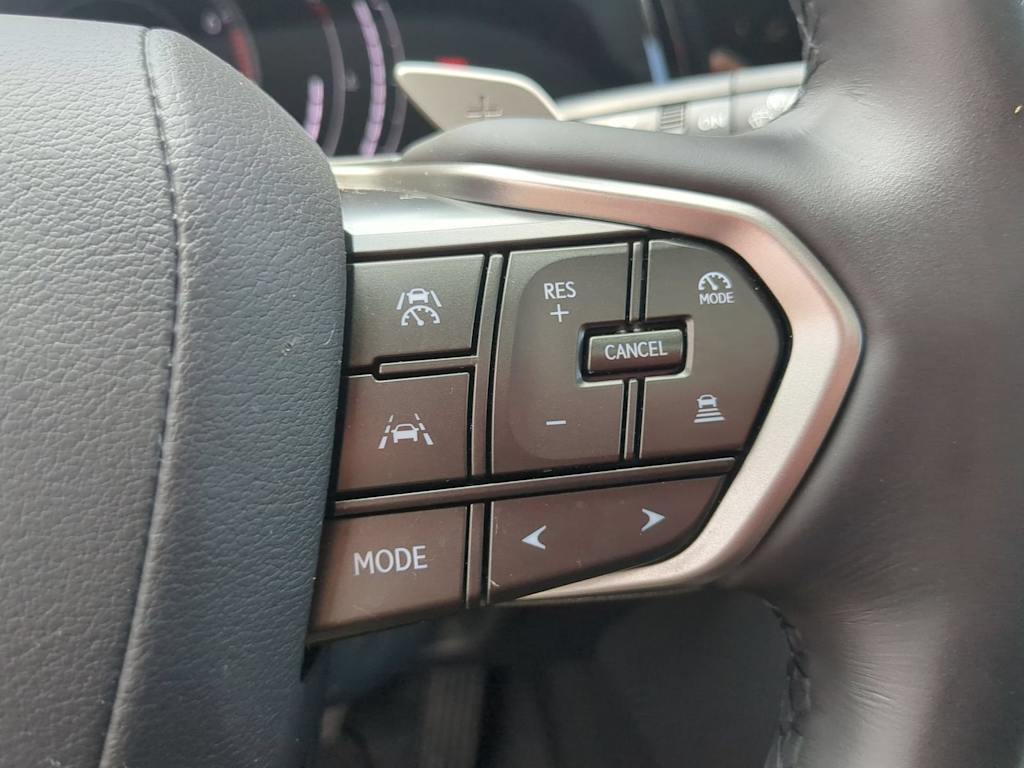 Thumbnail: 2026 Lexus ES - 33