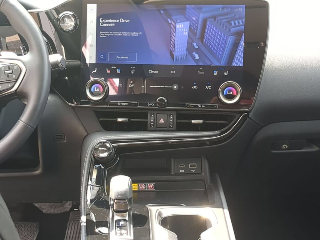 Thumbnail: 2026 Lexus ES - 14