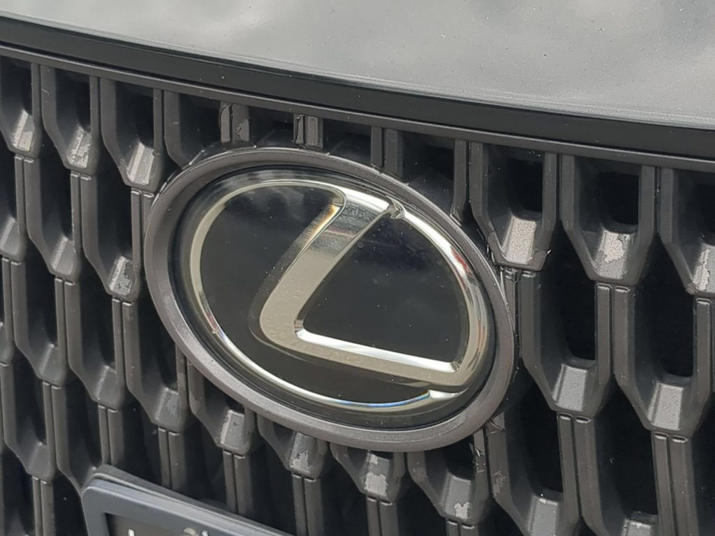 Thumbnail: 2024 Lexus ES - 6
