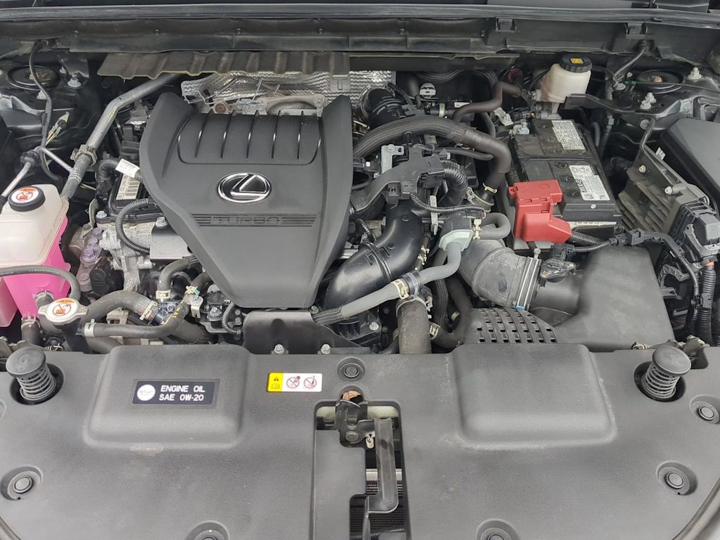 Thumbnail: 2024 Lexus ES - 8