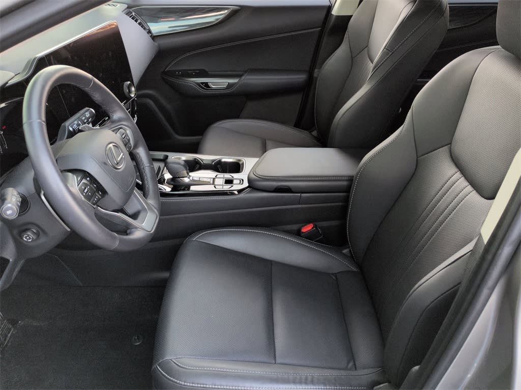 Thumbnail: 2024 Lexus ES - 11