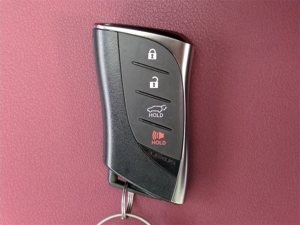 2025 Lexus ES 350 19