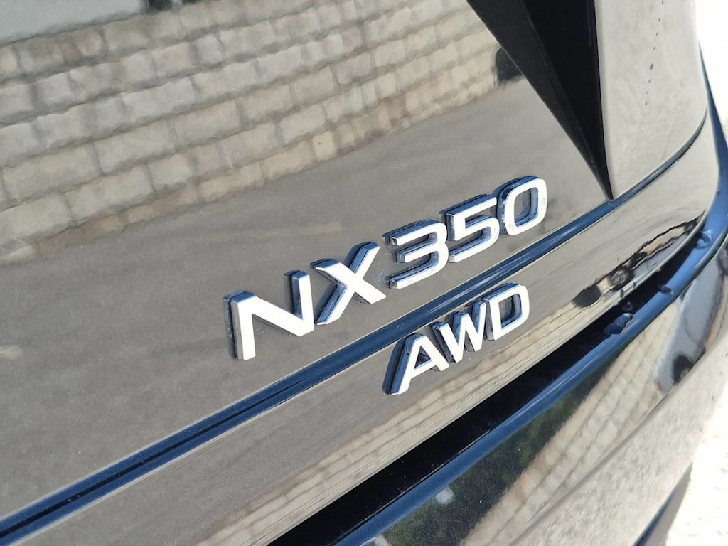 Thumbnail: 2024 Lexus ES - 6