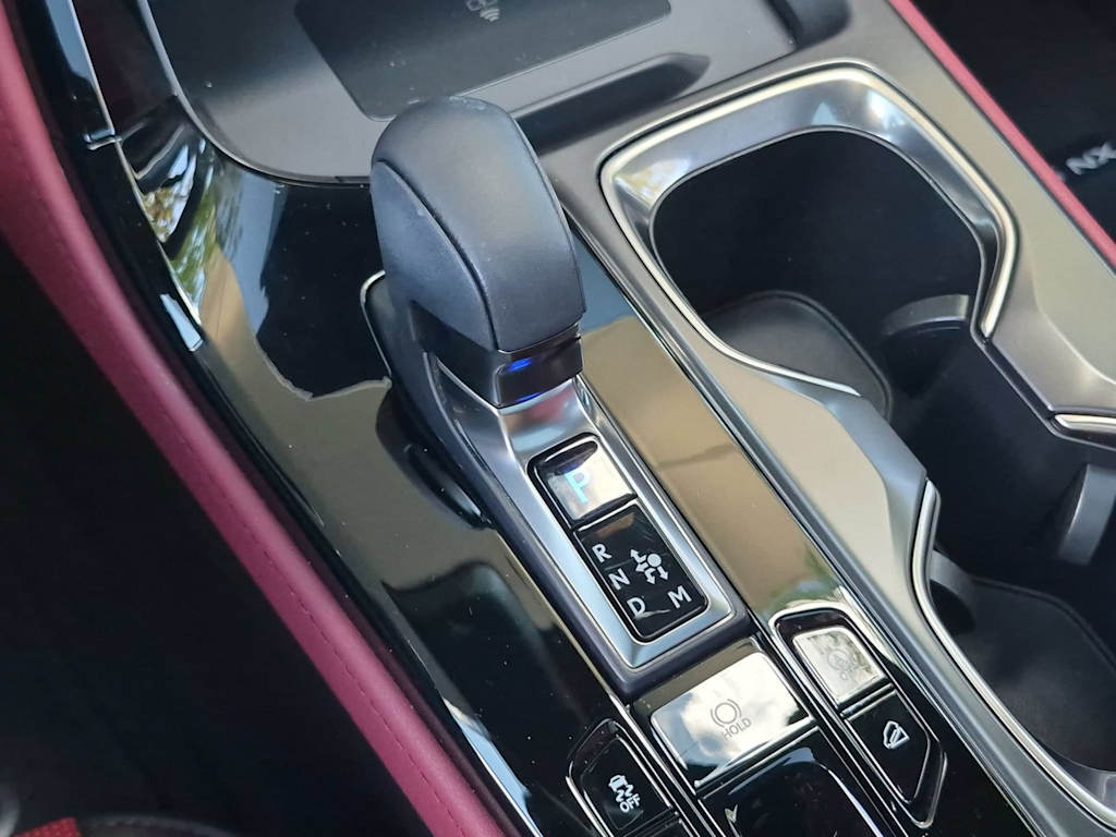 Thumbnail: 2024 Lexus ES - 16
