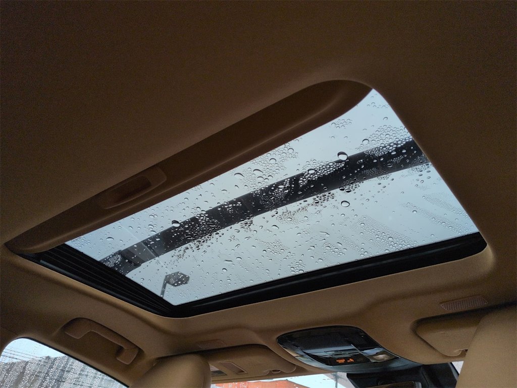 Thumbnail: 2024 Lexus ES - 29