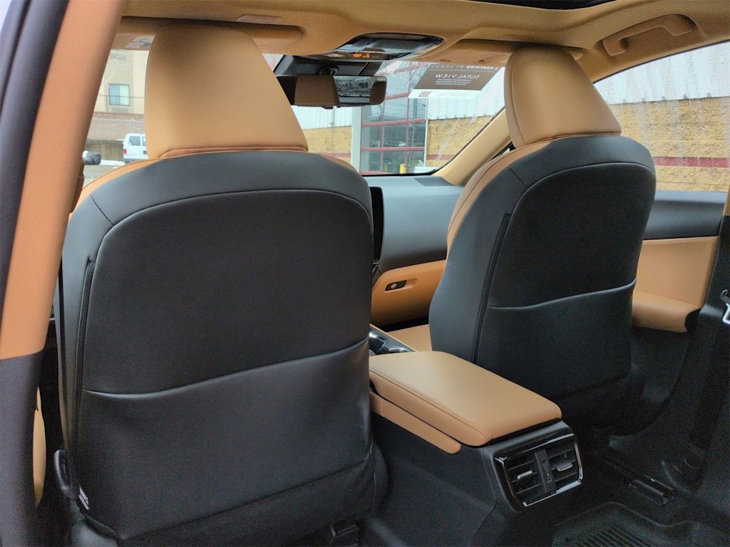 Thumbnail: 2024 Lexus ES - 12