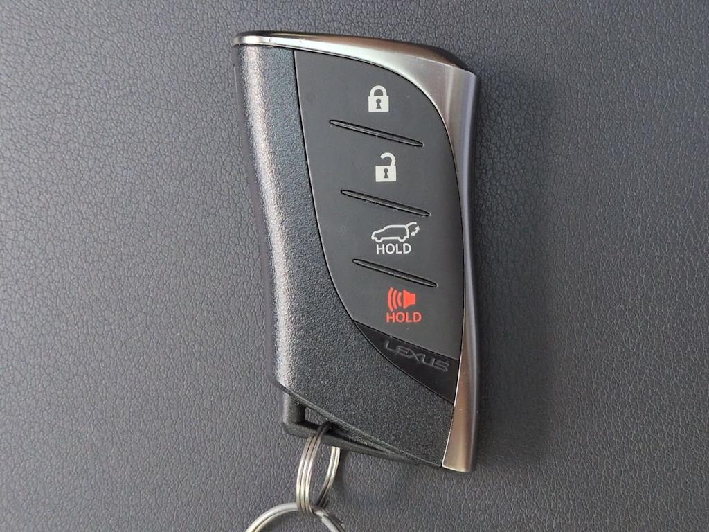 Thumbnail: 2026 Lexus ES - 20