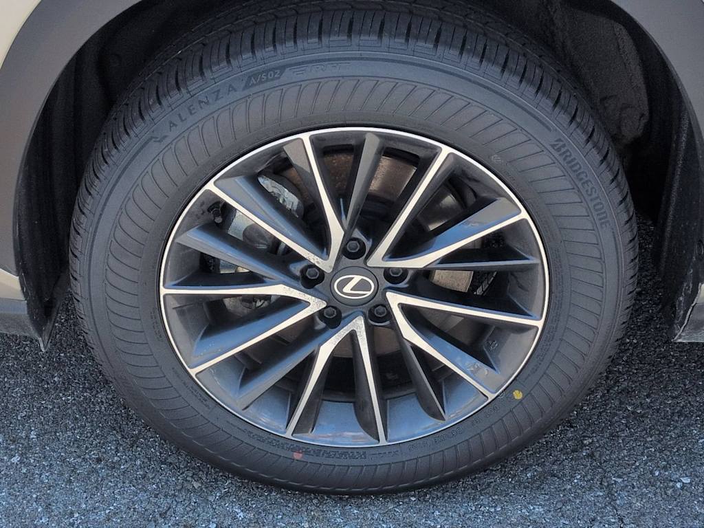 Thumbnail: 2026 Lexus ES - 8