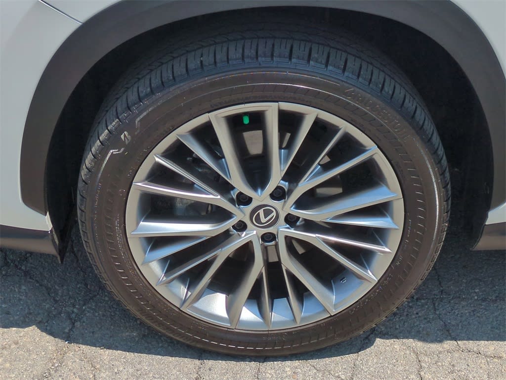 2024 Lexus ES 350 Luxury 8