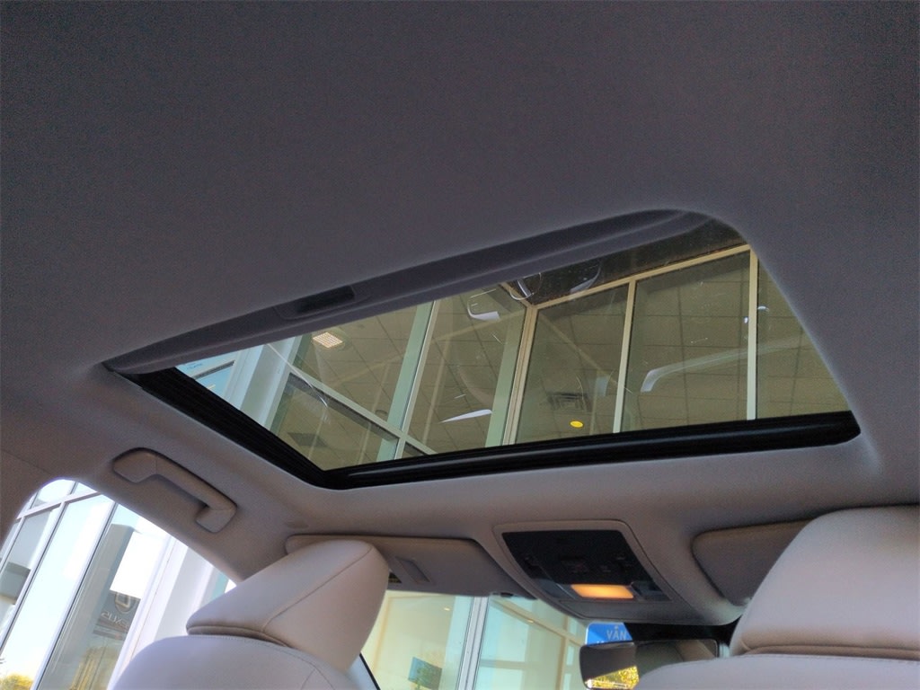 Thumbnail: 2022 Lexus RX - 30