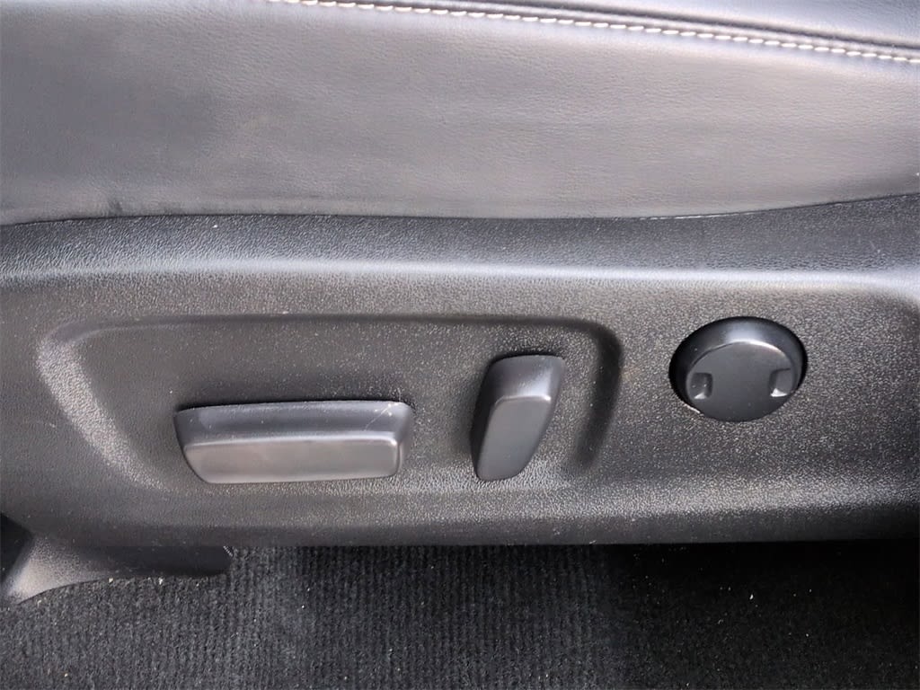 Thumbnail: 2020 Lexus RX - 28