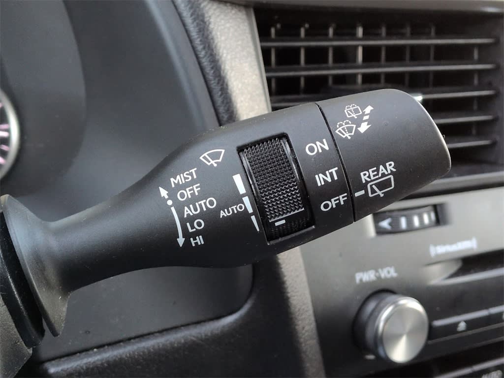 Thumbnail: 2020 Lexus RX - 35