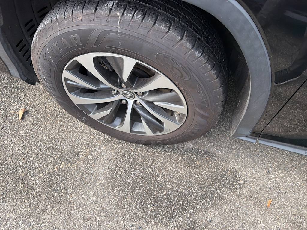 Thumbnail: 2020 Lexus RX - 20