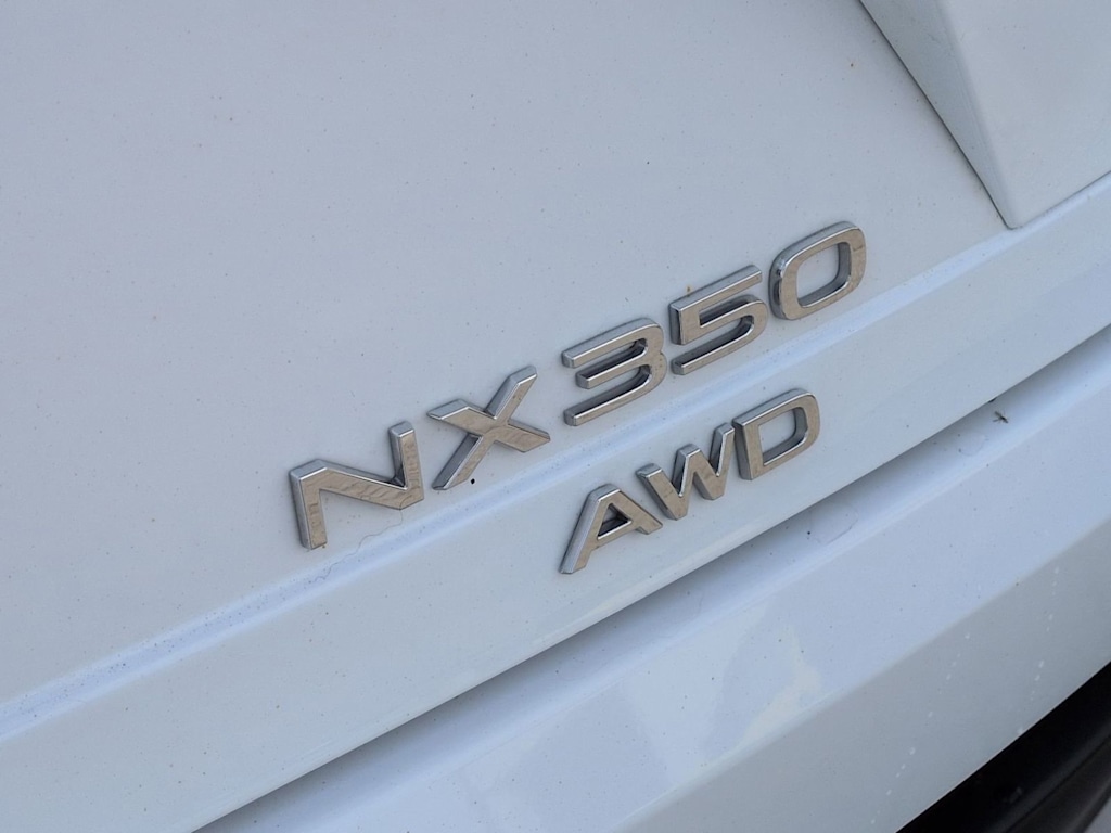 Thumbnail: 2024 Lexus ES - 25