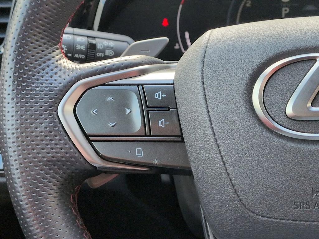 Thumbnail: 2025 Lexus ES - 31