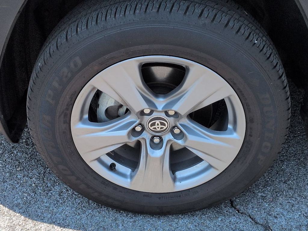 Thumbnail: 2024 Toyota RAV4 - 8