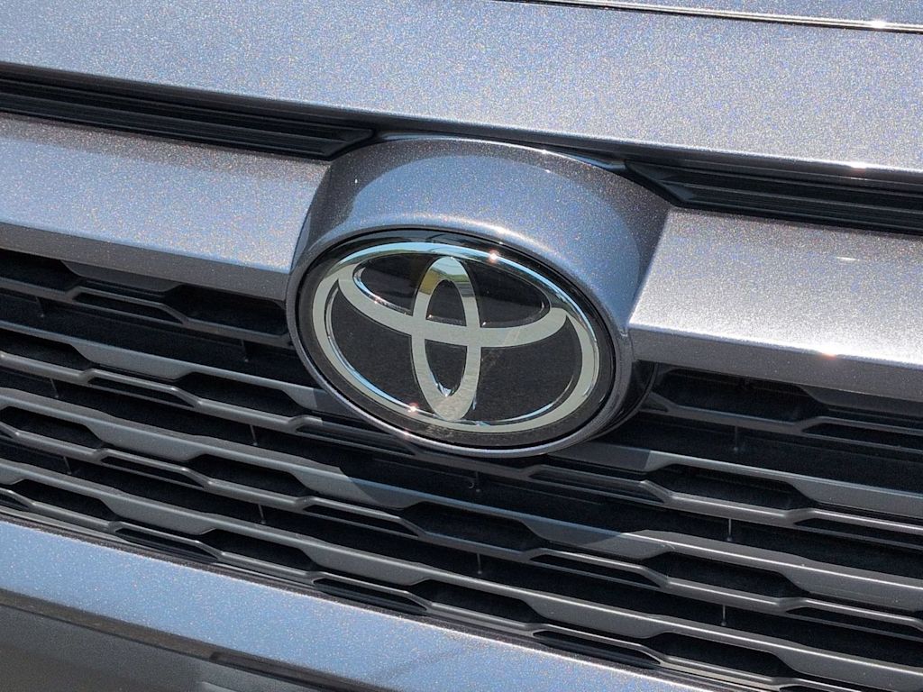 Thumbnail: 2024 Toyota RAV4 - 7