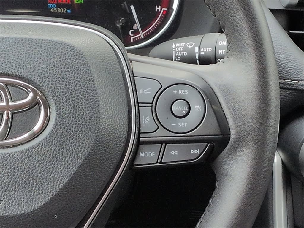 Thumbnail: 2024 Toyota RAV4 - 32