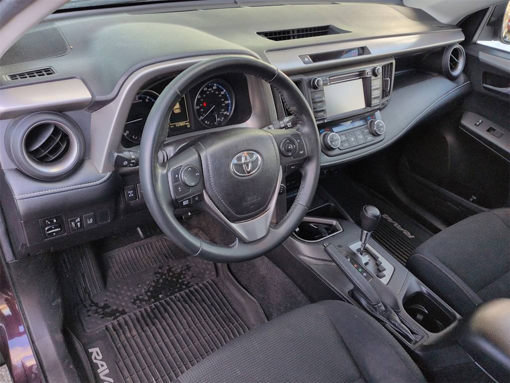 Thumbnail: 2018 Toyota RAV4 - 2