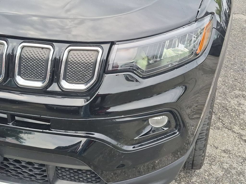 Thumbnail: 2022 Jeep Compass - 26