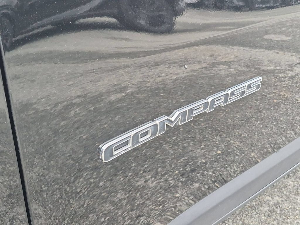 Thumbnail: 2022 Jeep Compass - 27