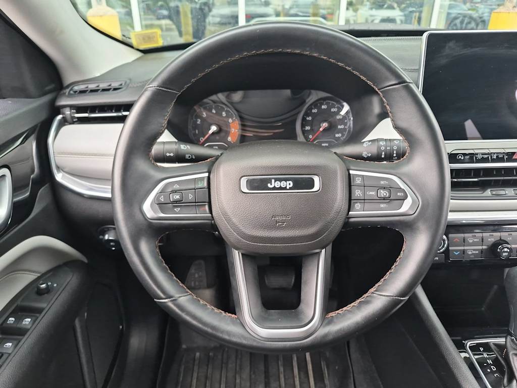 Thumbnail: 2022 Jeep Compass - 13