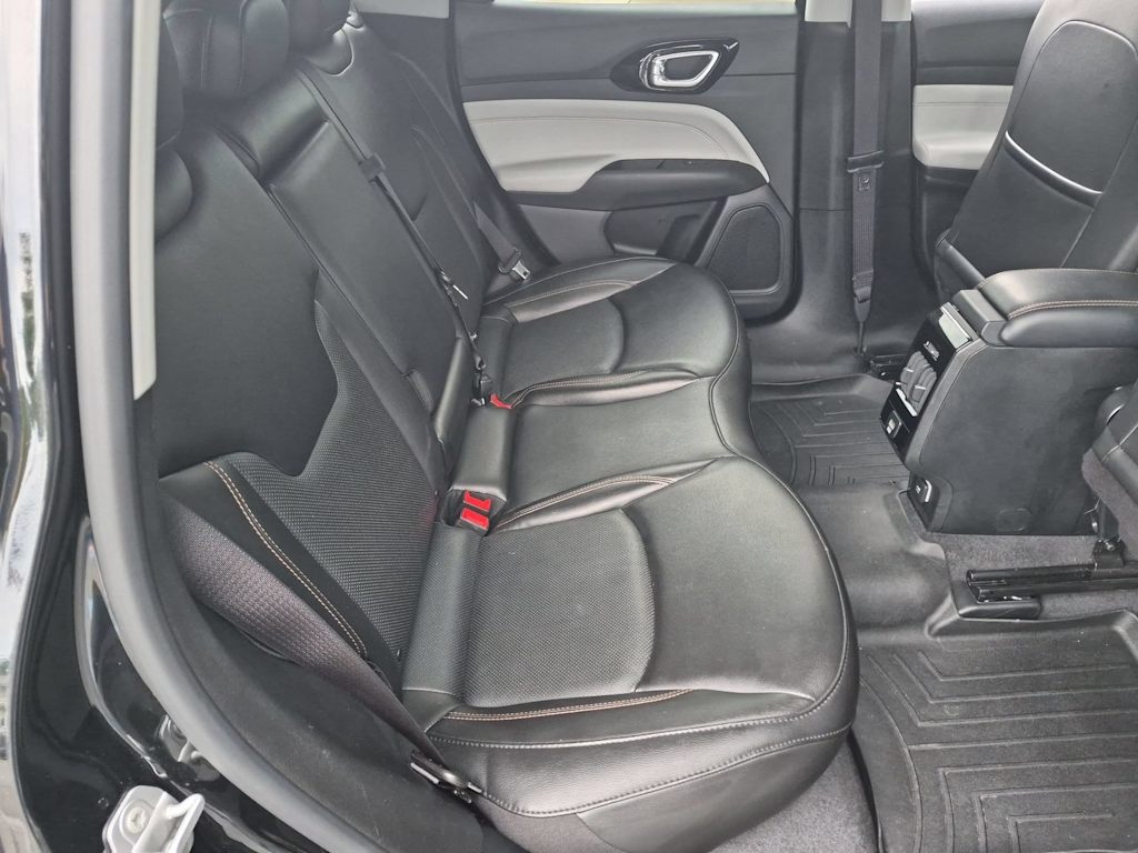Thumbnail: 2022 Jeep Compass - 29