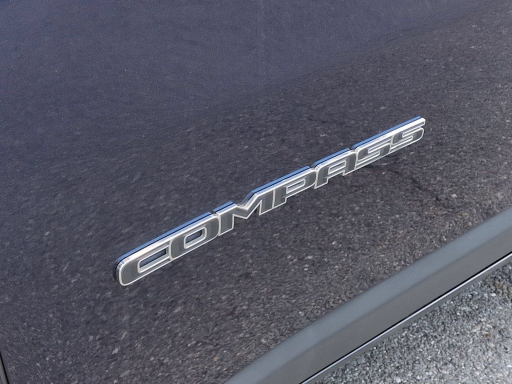 Thumbnail: 2019 Jeep Compass - 26