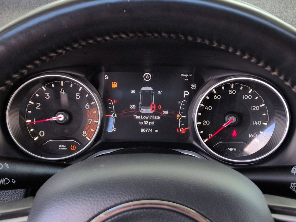 Thumbnail: 2019 Jeep Compass - 17
