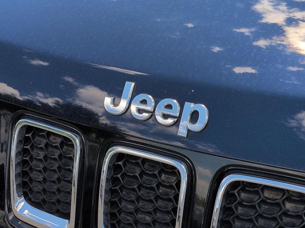 Thumbnail: 2019 Jeep Compass - 7