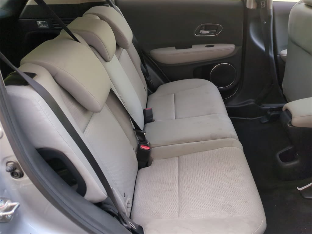 2019 Honda HR-V EX 31