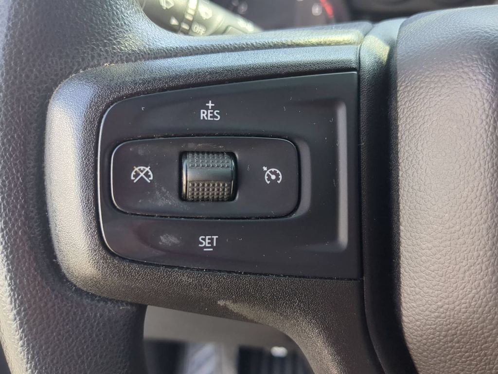 Thumbnail: 2019 Chevrolet Silverado 1500 - 28