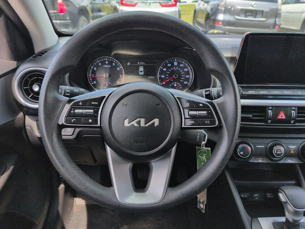 Thumbnail: 2023 Kia Forte - 13