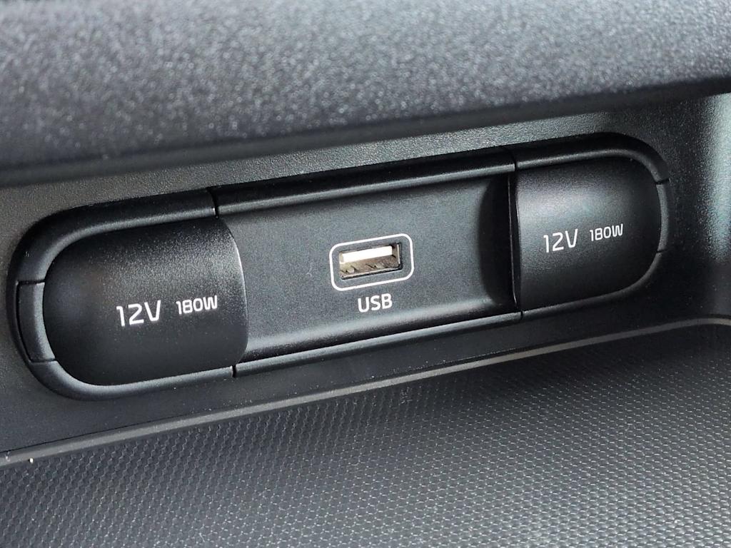 Thumbnail: 2023 Kia Forte - 34