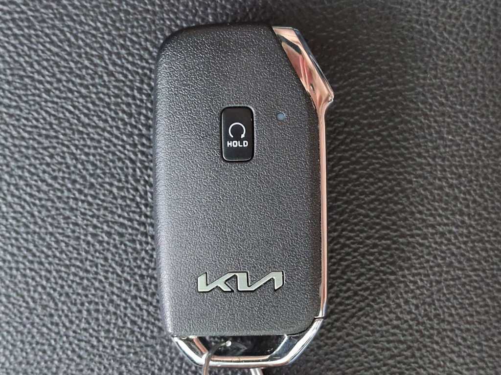 Thumbnail: 2023 Kia Forte - 19