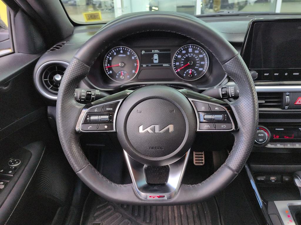 Thumbnail: 2023 Kia Forte - 14