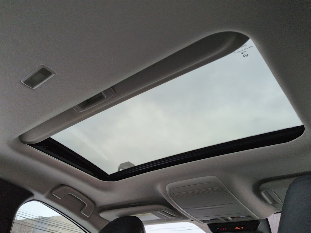 Thumbnail: 2022 Mazda Mazda3 - 30