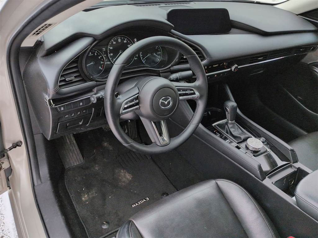 Thumbnail: 2022 Mazda Mazda3 - 2