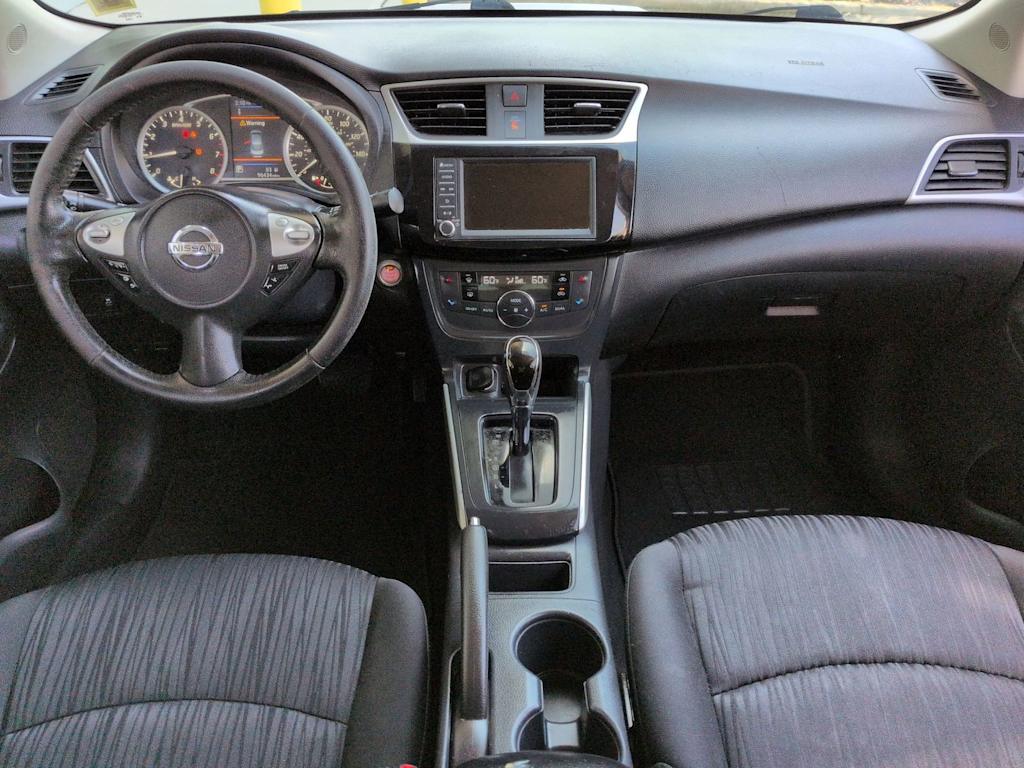 Thumbnail: 2019 Nissan Sentra - 10