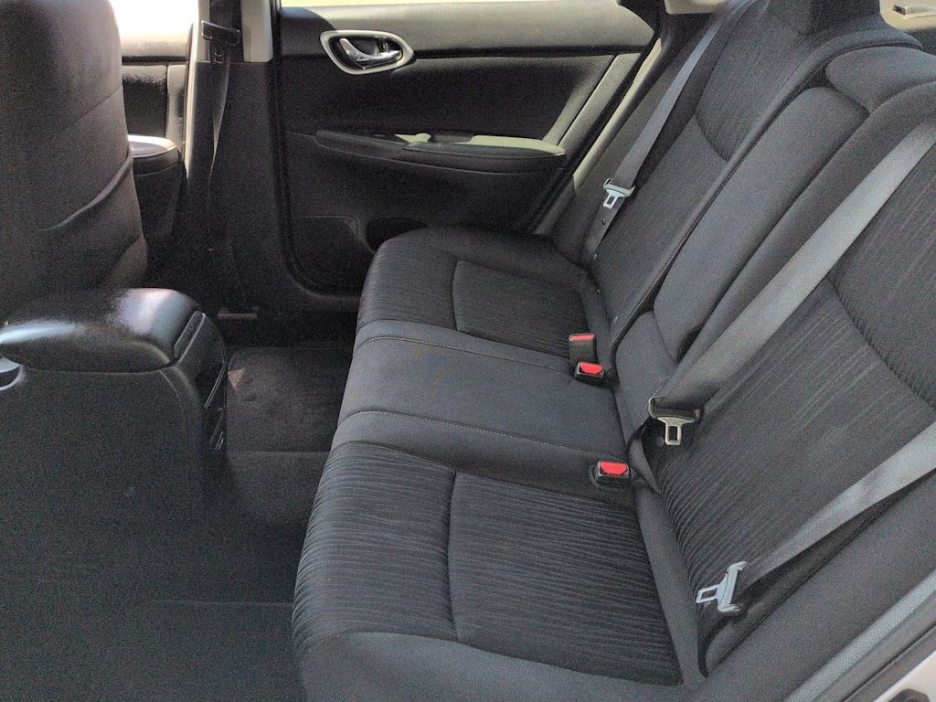 Thumbnail: 2019 Nissan Sentra - 13