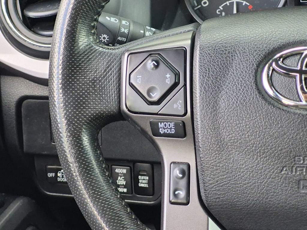 Thumbnail: 2022 Toyota Tacoma - 31