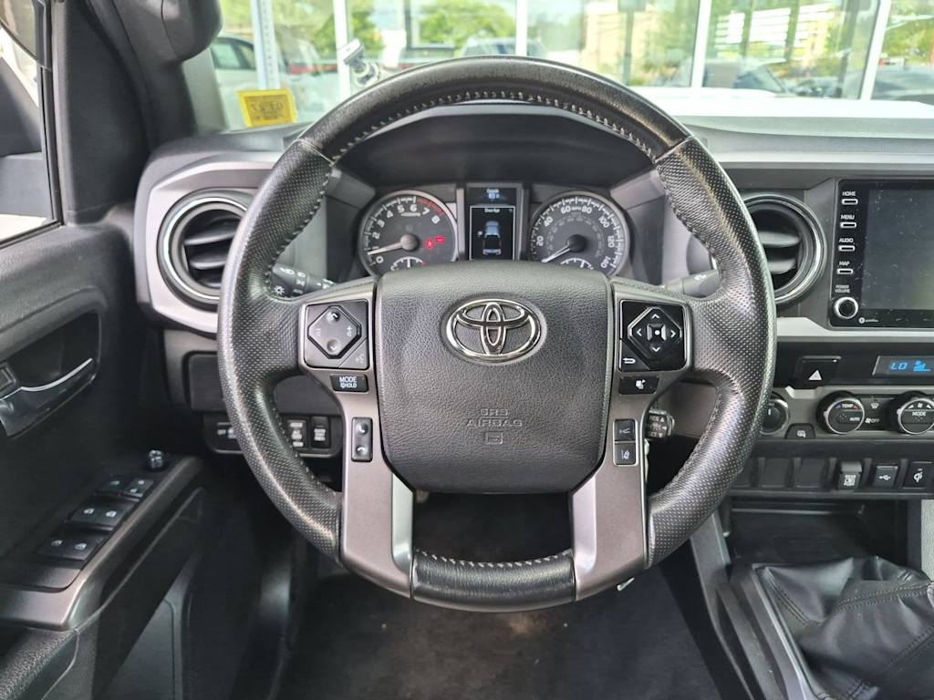 Thumbnail: 2022 Toyota Tacoma - 12