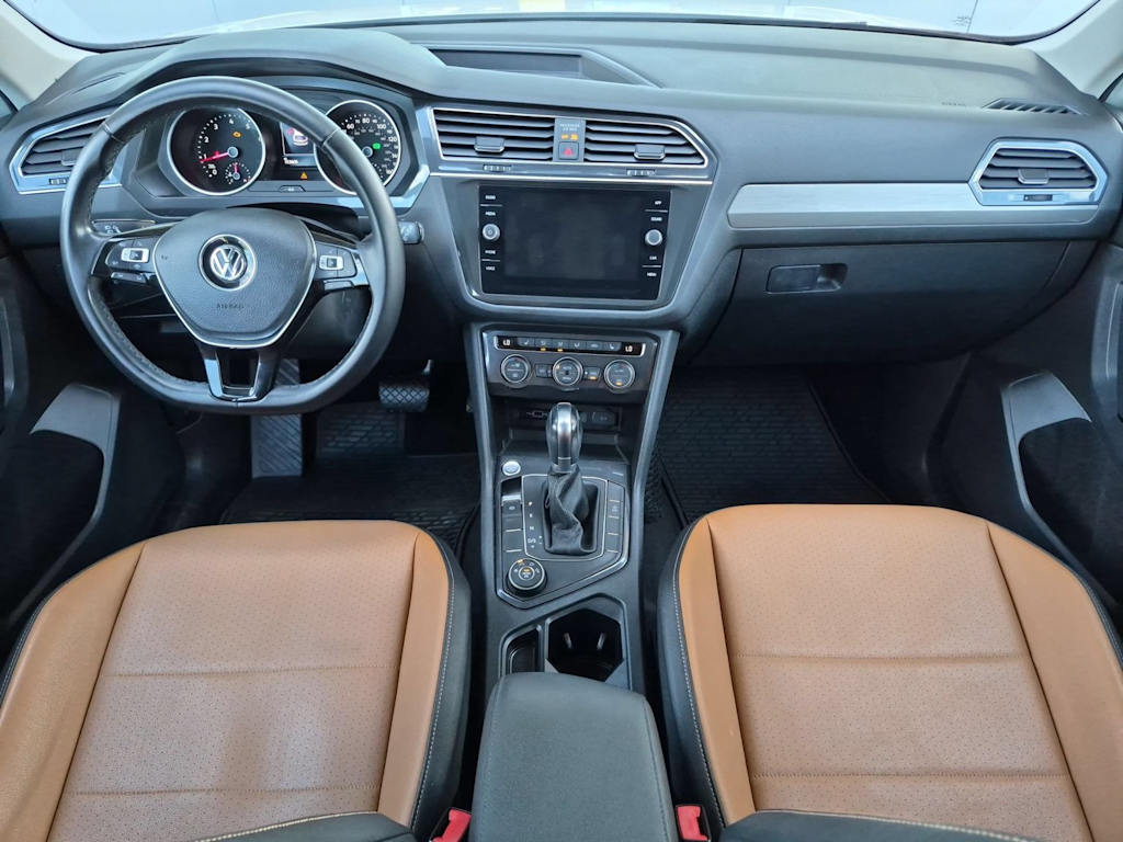 Thumbnail: 2019 Volkswagen Tiguan - 9