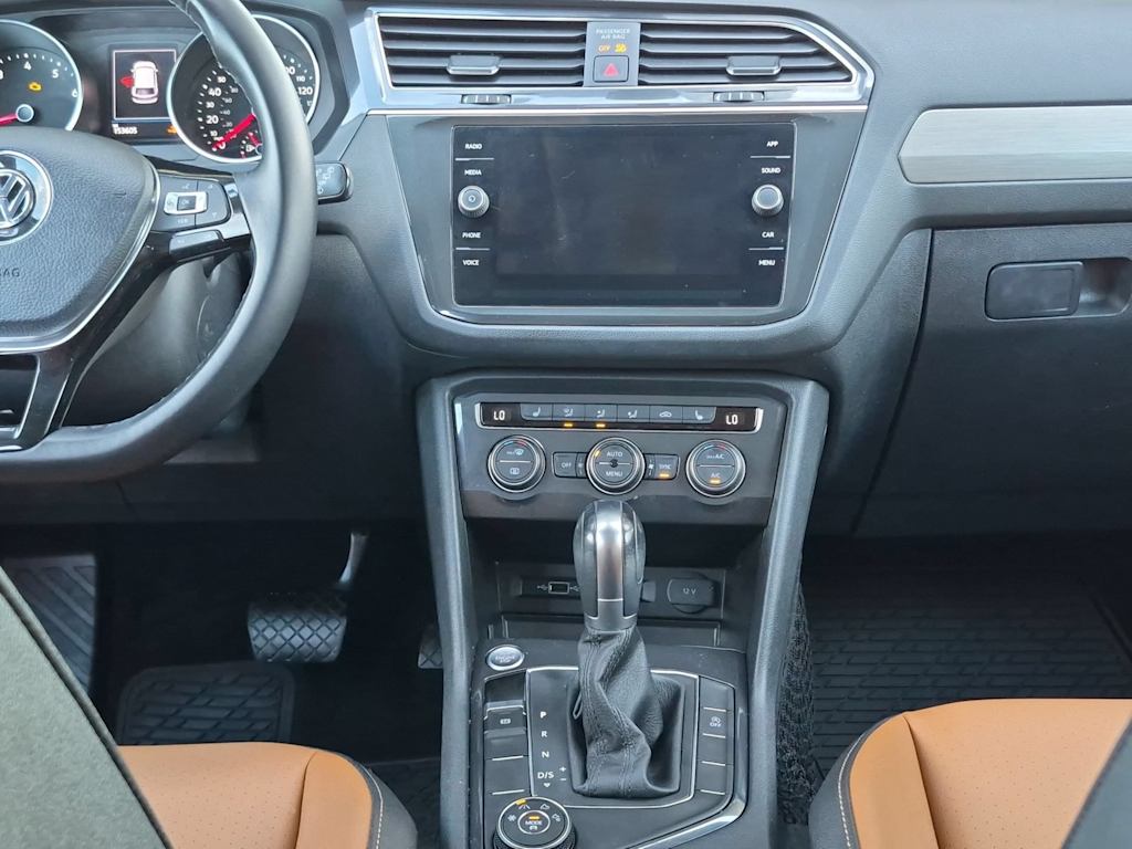 Thumbnail: 2019 Volkswagen Tiguan - 15