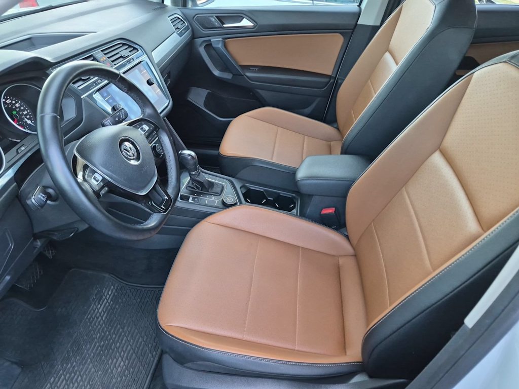 Thumbnail: 2019 Volkswagen Tiguan - 10